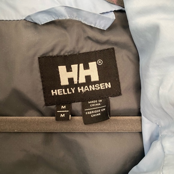 Well loved but lots of love left in this raincoat - Picture 3 of 7